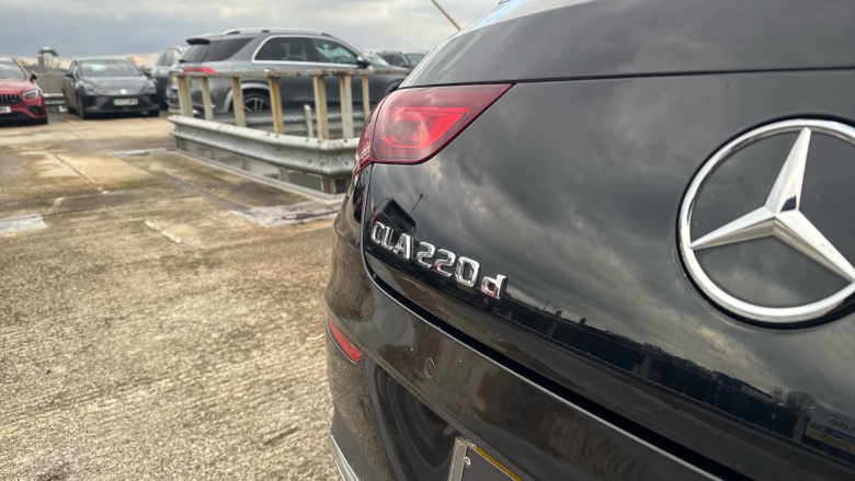 Mercedes-Benz CLA 220d AMG Line Premium 5dr Tip Auto Diesel Estate